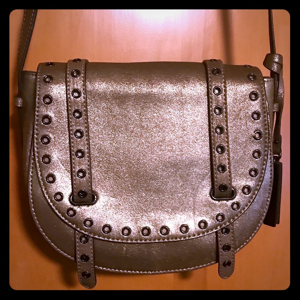 NWOT Vince Camuto Metallic Suede Areli crossbody